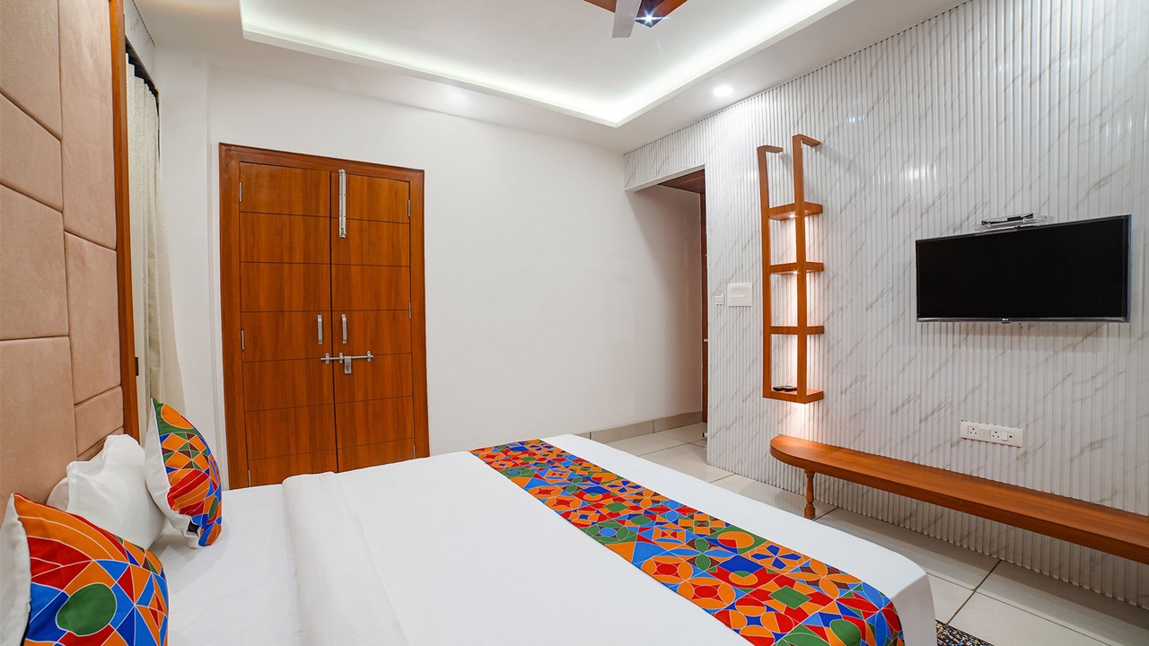 Photo of Bedroom in Bhopal