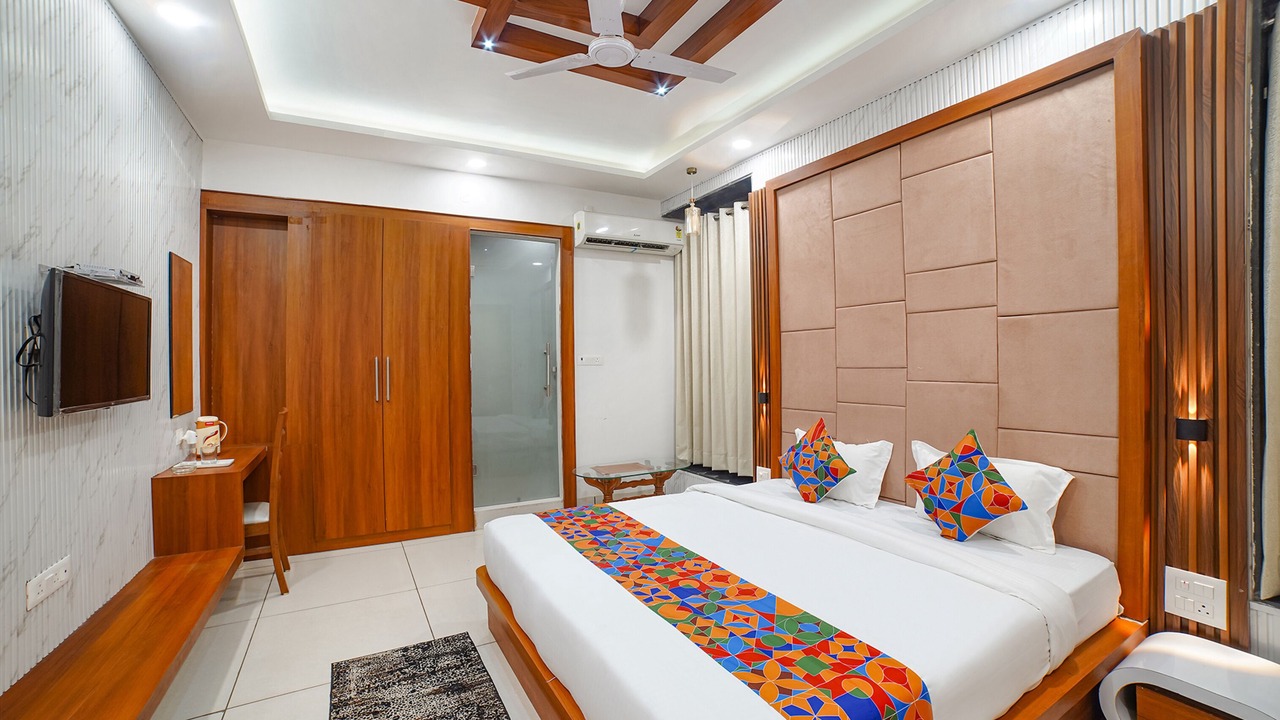 Photo of Bedroom in Bhopal