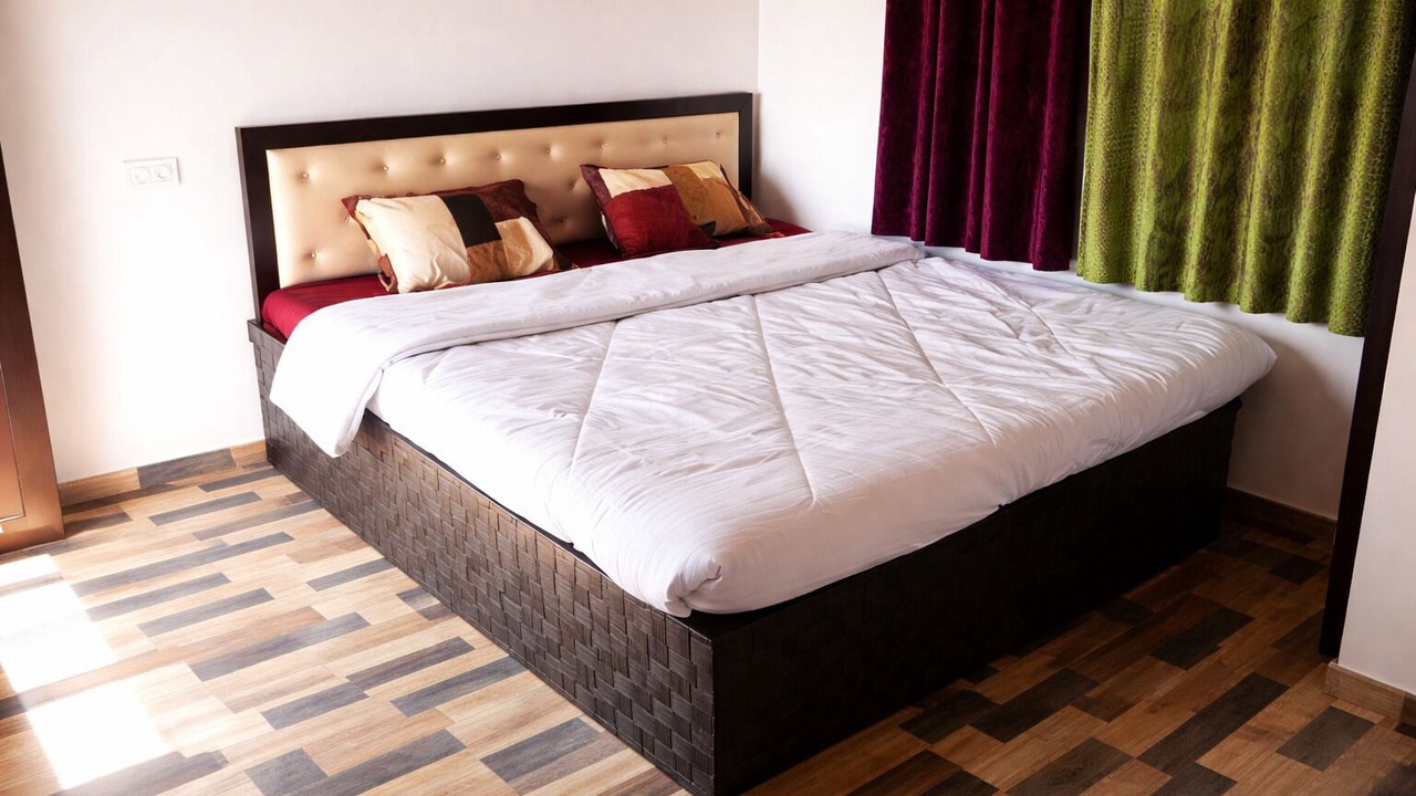Photo of Bedroom in Jakh