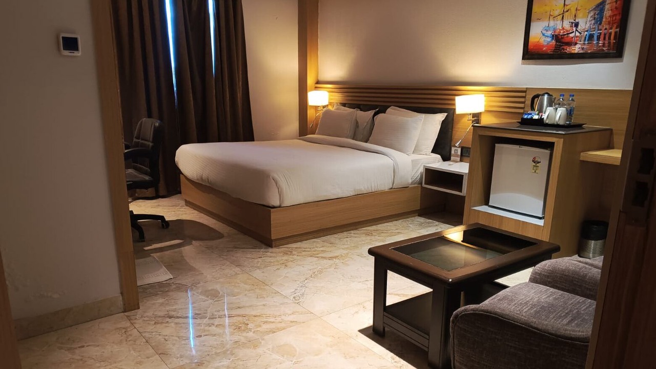 Photo of Bedroom in Dhanbad