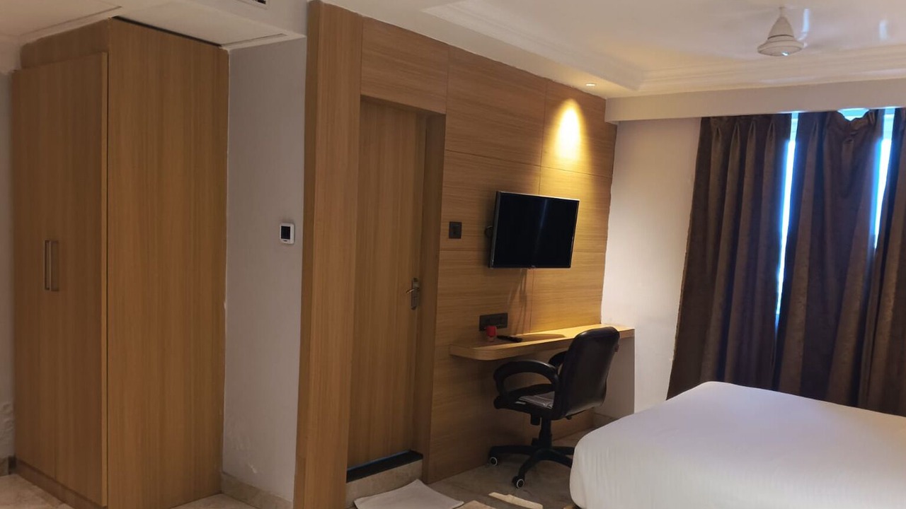 Photo of Bedroom in Dhanbad