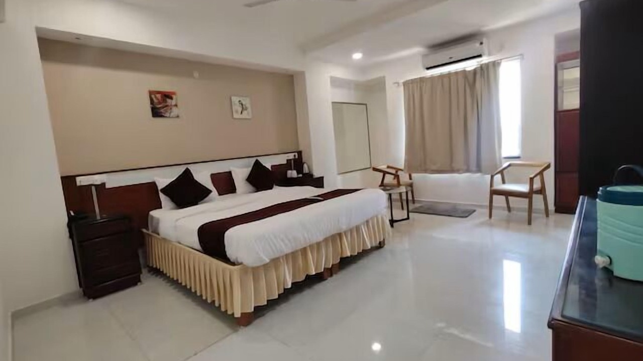Photo of Bedroom in Bhopal