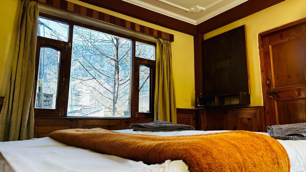 Photo of Bedroom in Old Manali