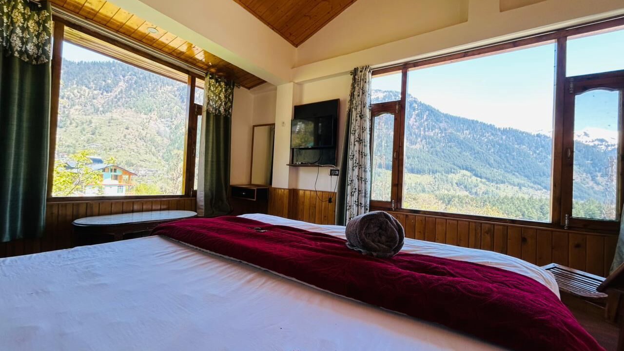 Photo of Bedroom in Old Manali