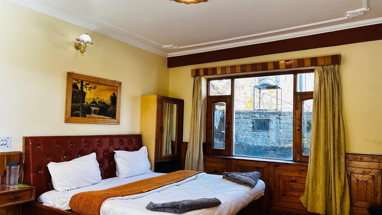 Photo of Bedroom in Old Manali