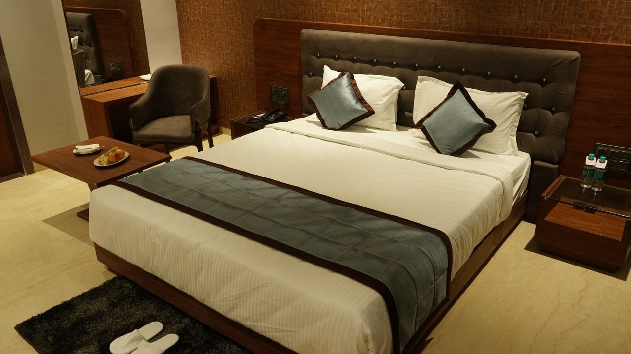 Photo of Bedroom in Shirdi