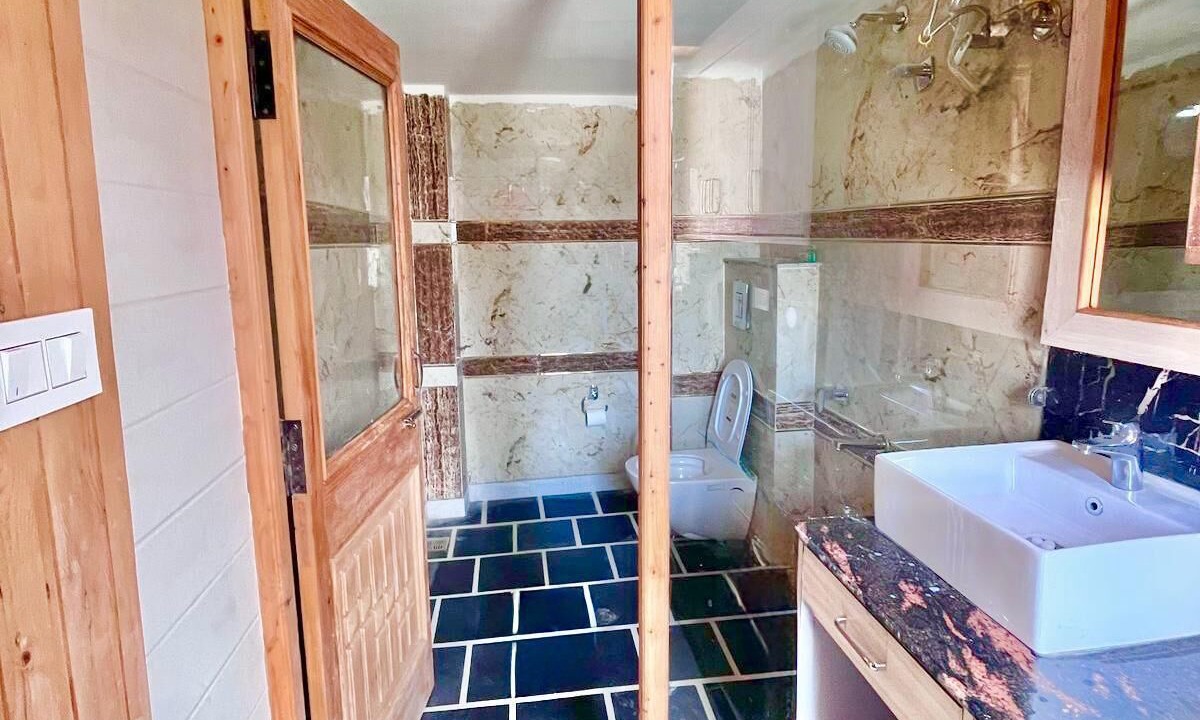 Photo of Bathroom in Pangi