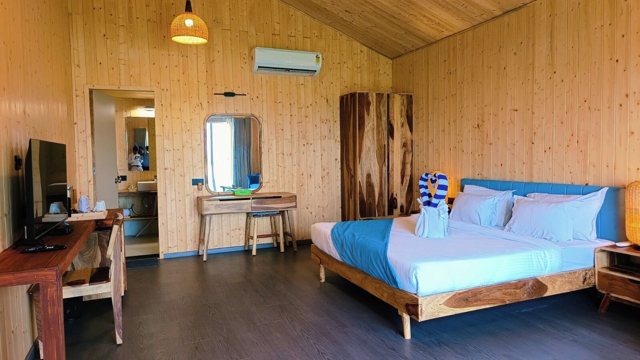 Photo of Bedroom in Diu