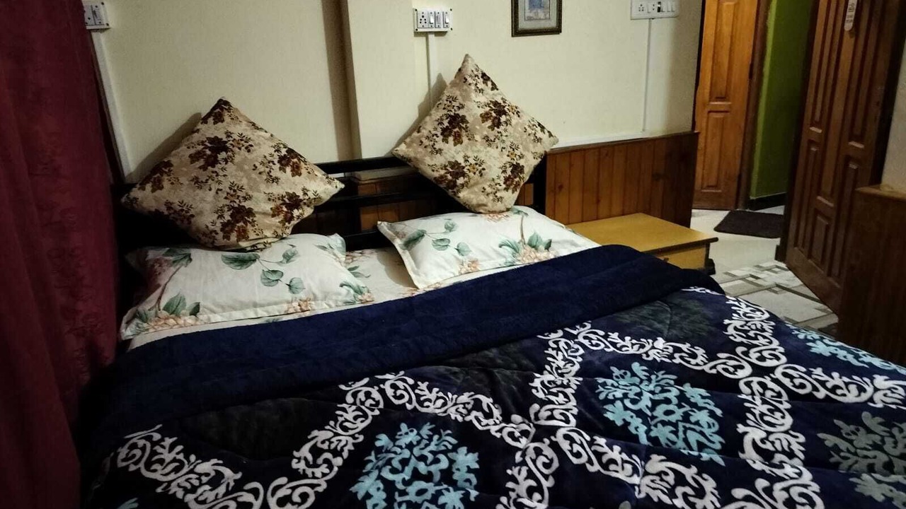 Photo of Bedroom in Darjeeling