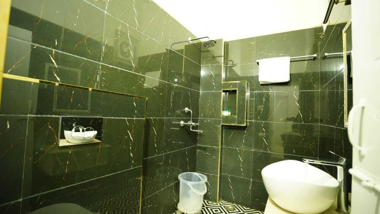 Photo of Bathroom in Kashipur