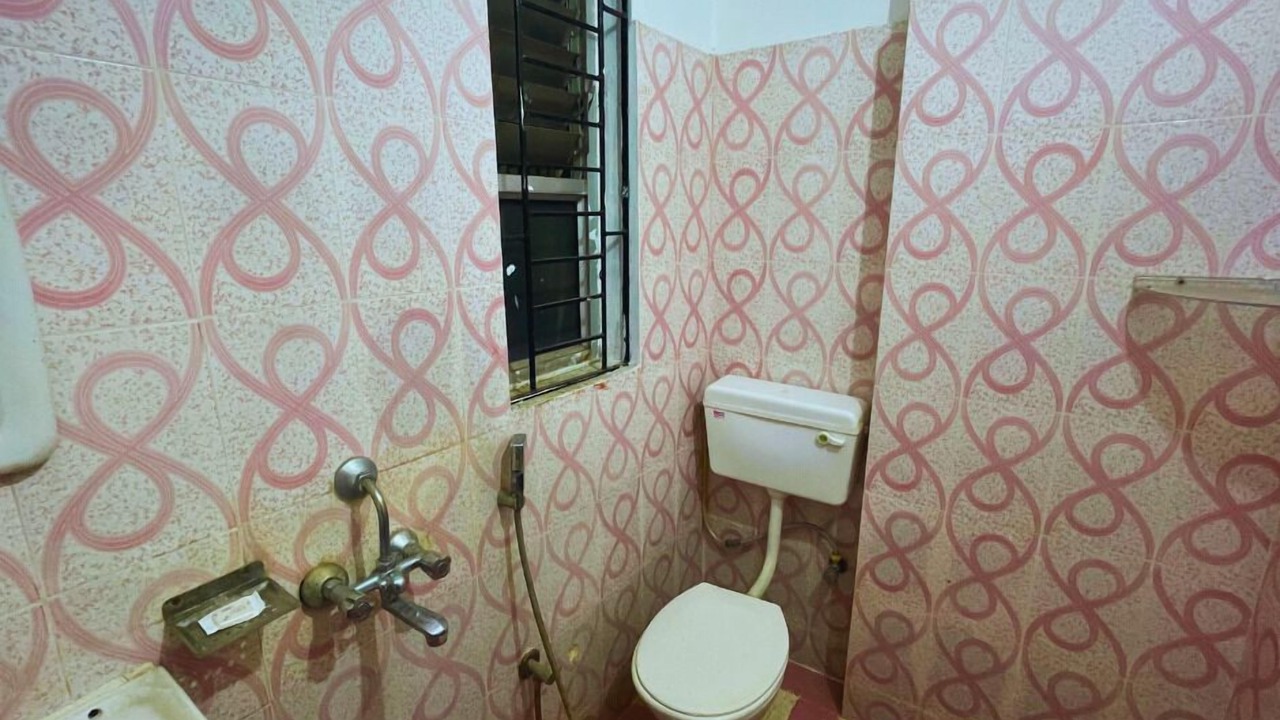 Photo of Bathroom in Sualkuchi