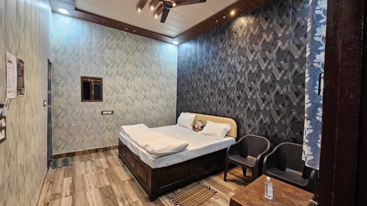 Photo of Bedroom in Faizabad