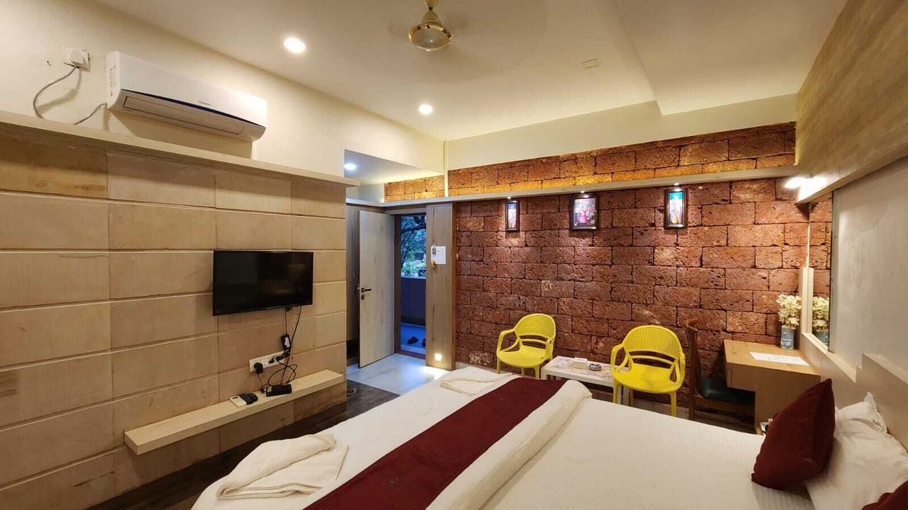 Photo of Bedroom in Murud-Harnai