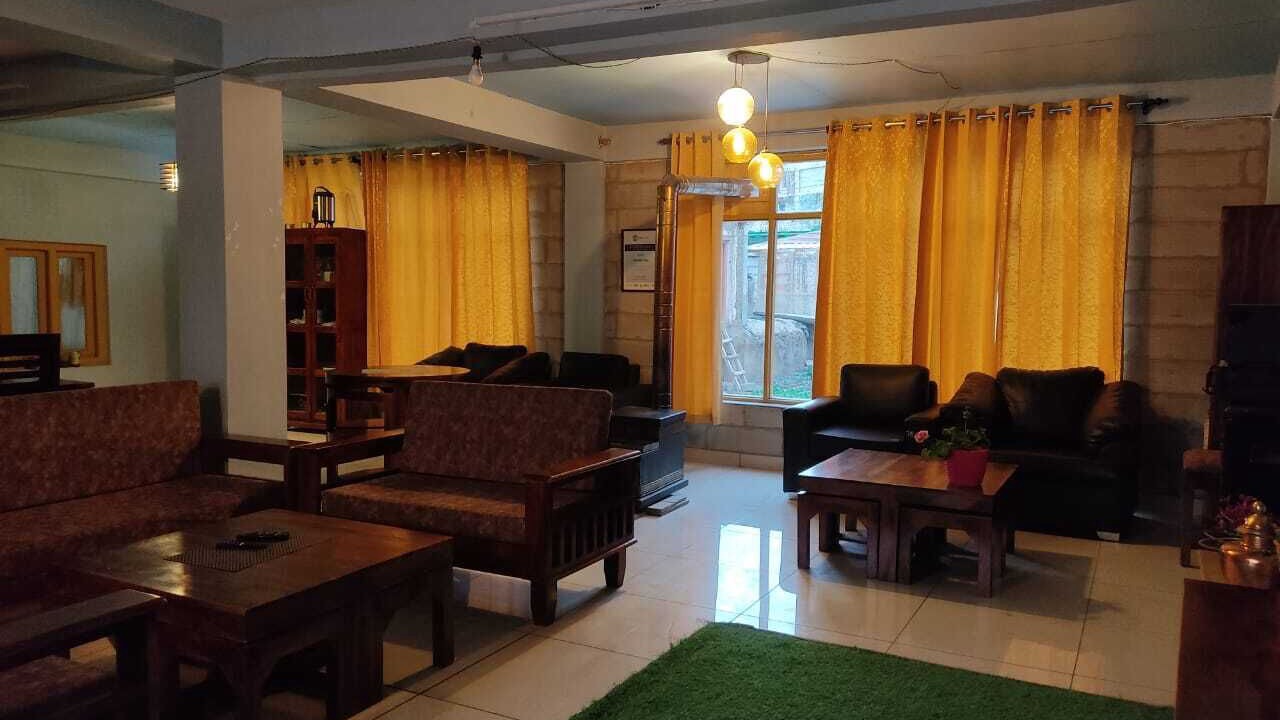 Photo of Livingroom in Kaza