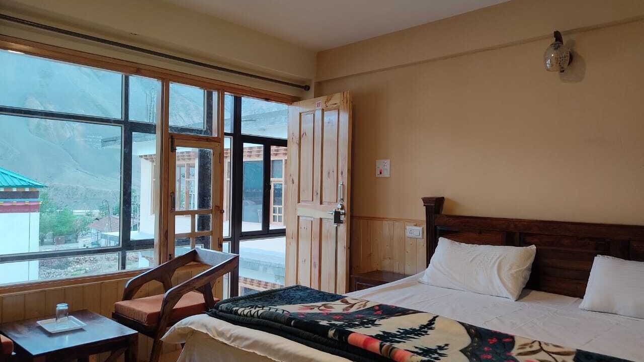 Photo of Bedroom in Kaza
