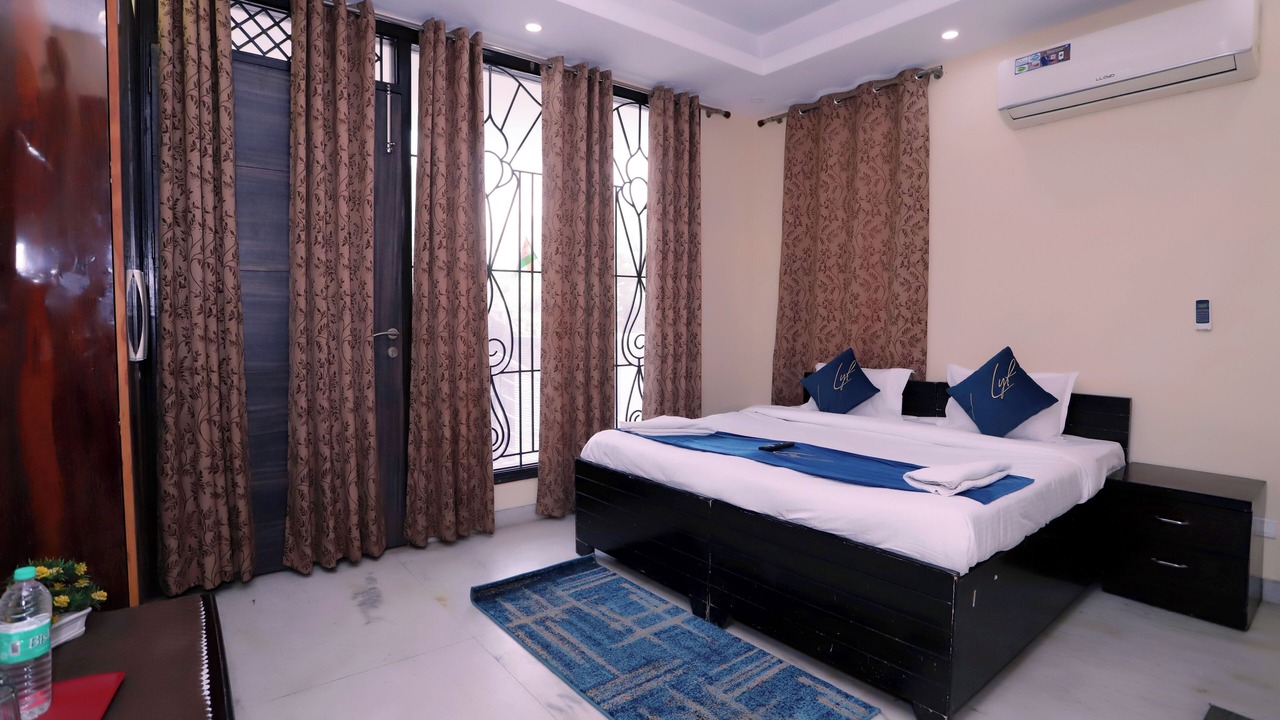 Photo of Bedroom in Noida
