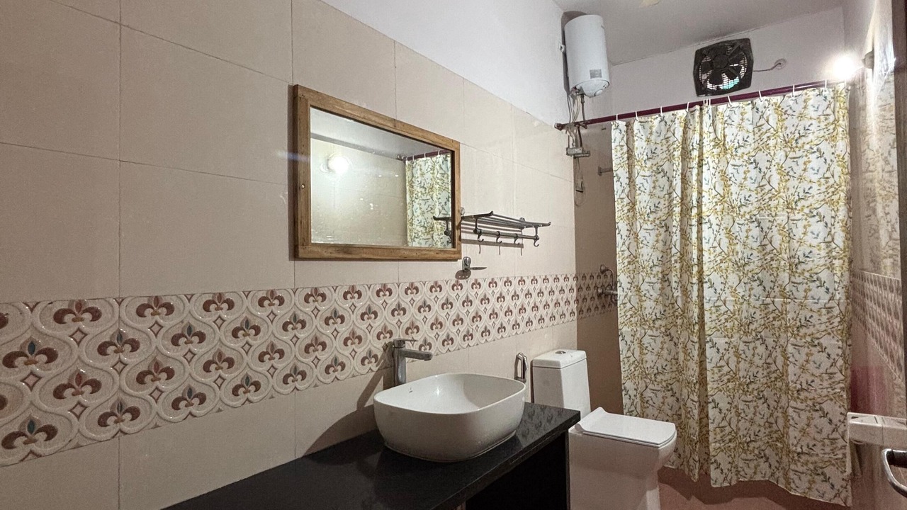Photo of Bathroom in Raja Park