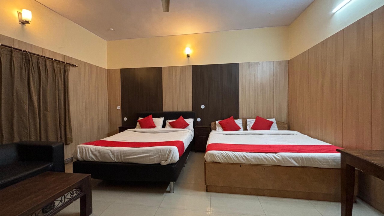Photo of Bedroom in Raja Park