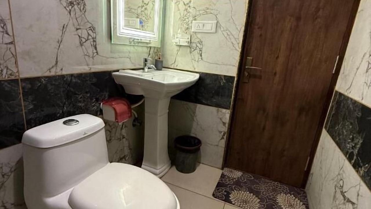 Photo of Bathroom in Kalyan Nagar