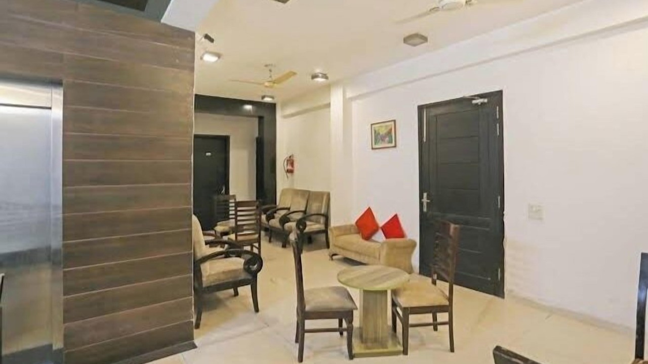 Photo of Livingroom in Sector 40