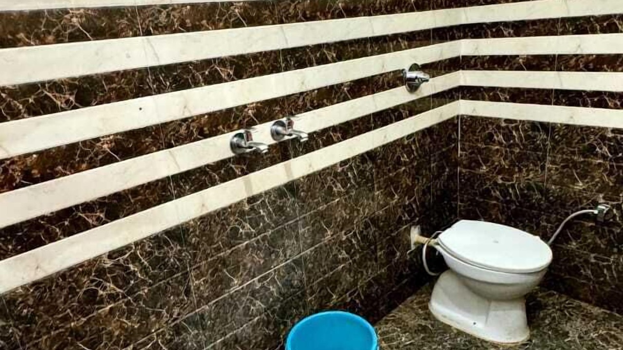 Photo of Bathroom in Mehandipur