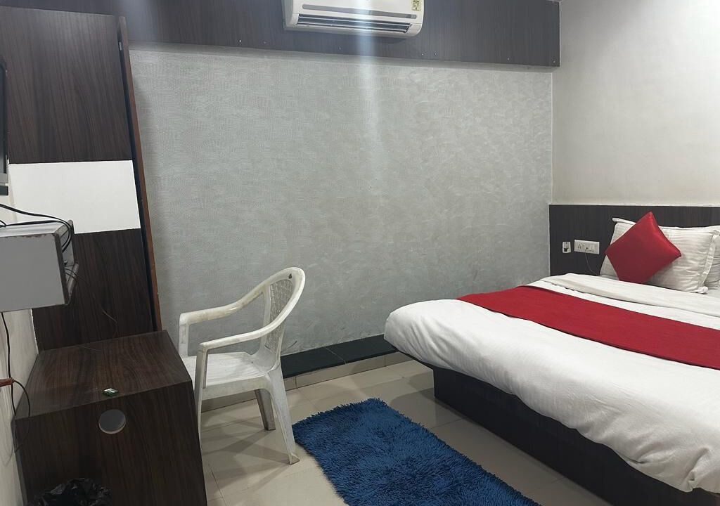 Photo of Bedroom in Gandhinagar