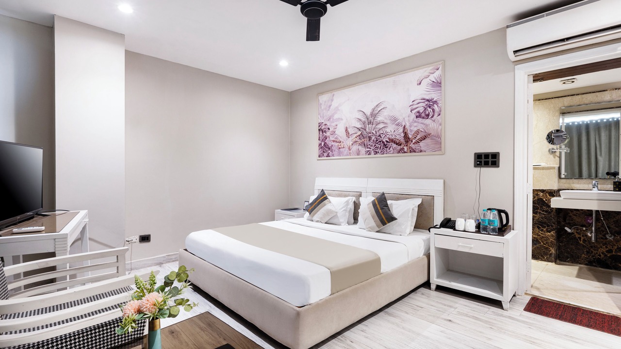 Photo of Bedroom in Lajpat Nagar III