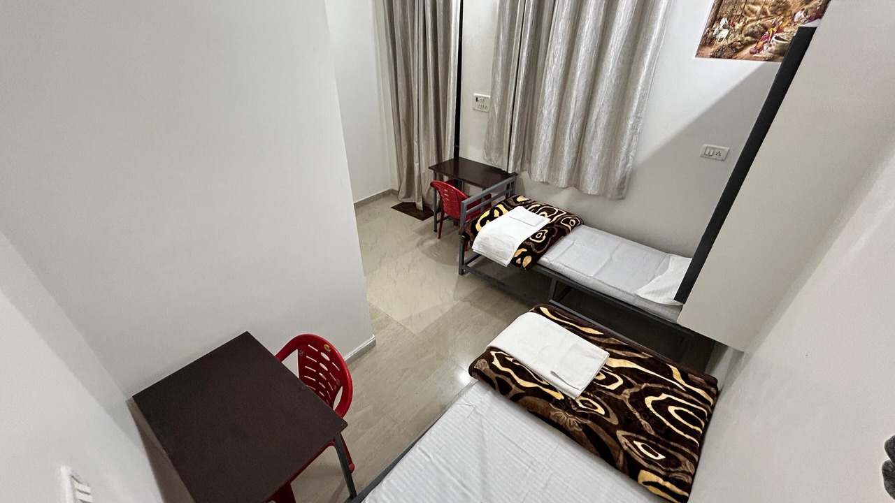 Photo of Bedroom in Allahabad