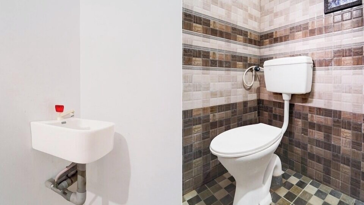 Photo of Bathroom in Perintalmanna