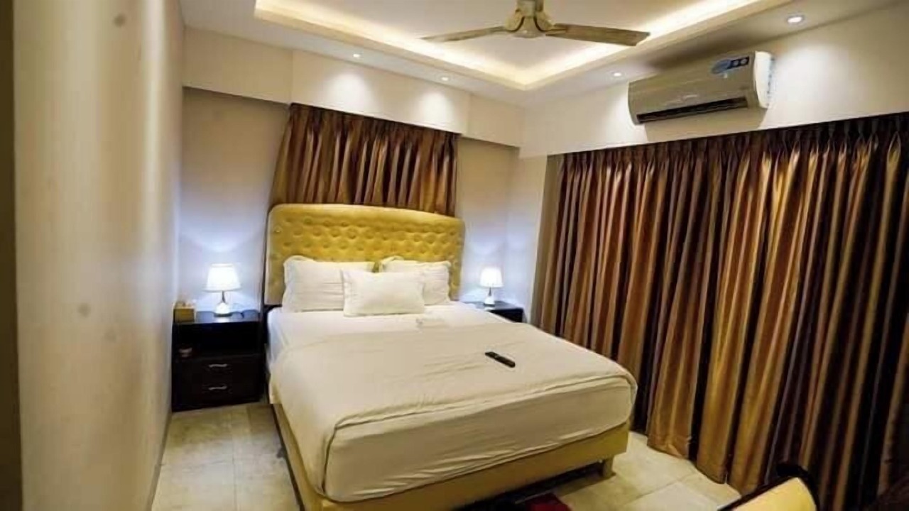 Photo of Bedroom in Banani
