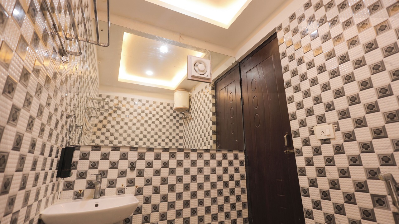 Photo of Bathroom in Vrindavan