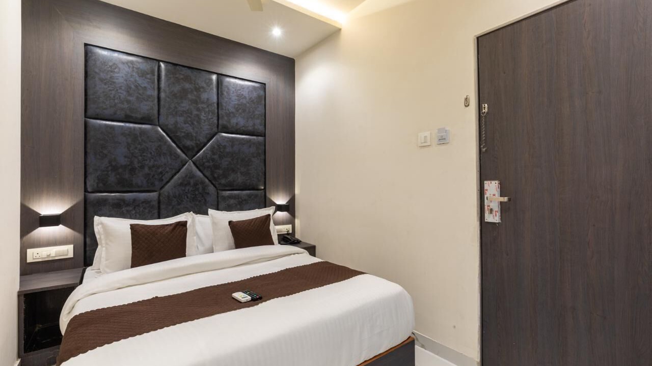 Photo of Bedroom in Borivali West