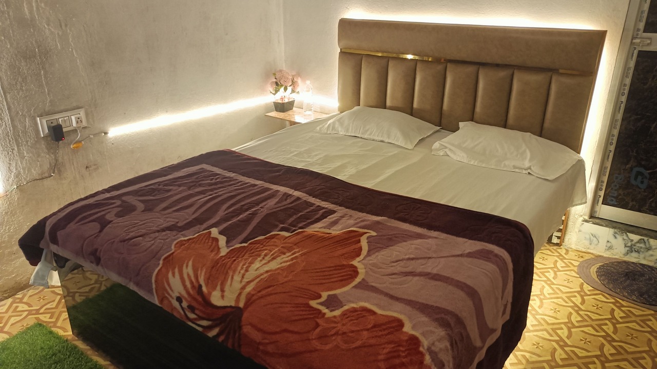 Photo of Bedroom in Katihar