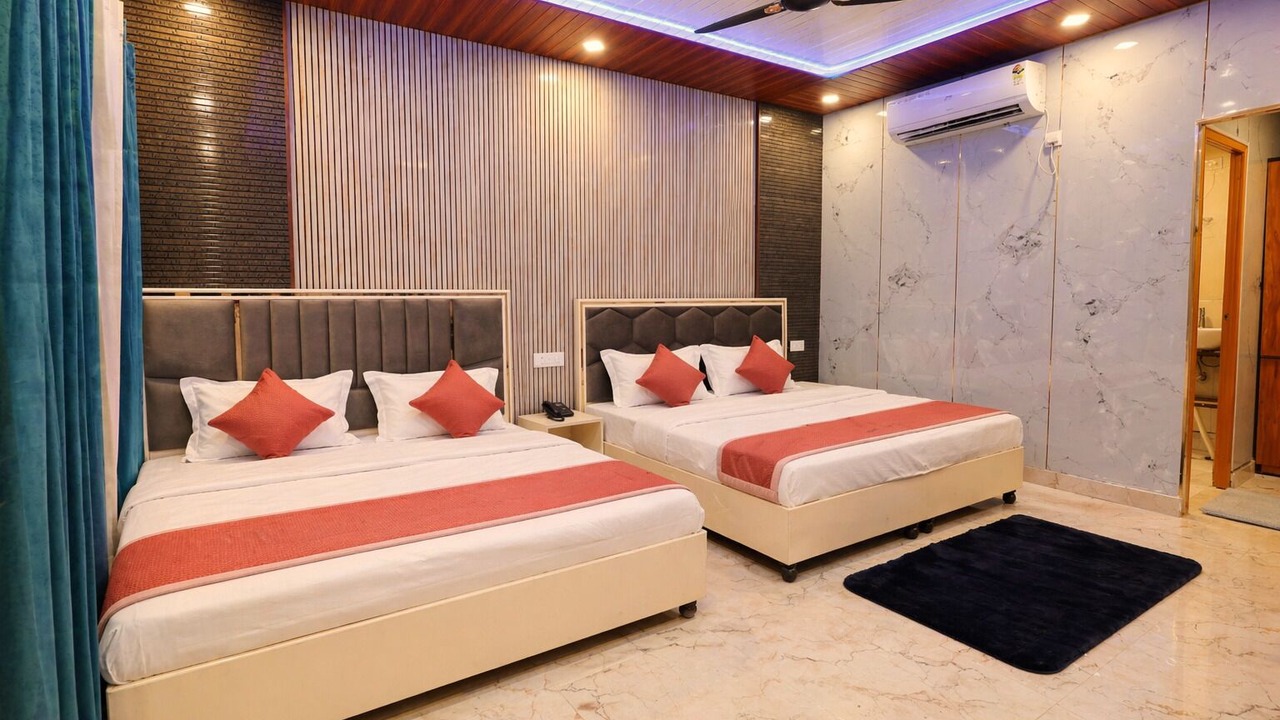 Photo of Bedroom in Jogiyana