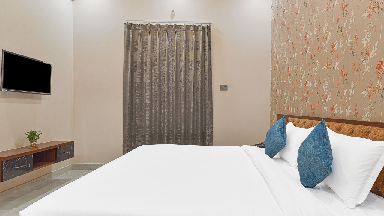 Photo of Bedroom in Bhiwadi