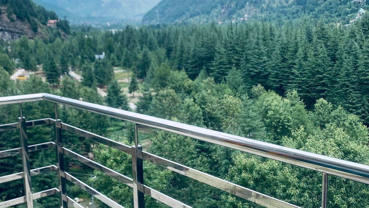 Photo of Patio Balcony in Manali