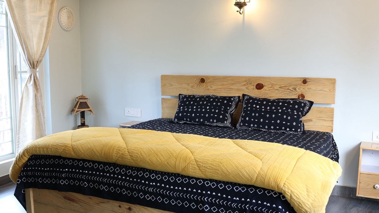 Photo of Bedroom in Tehri