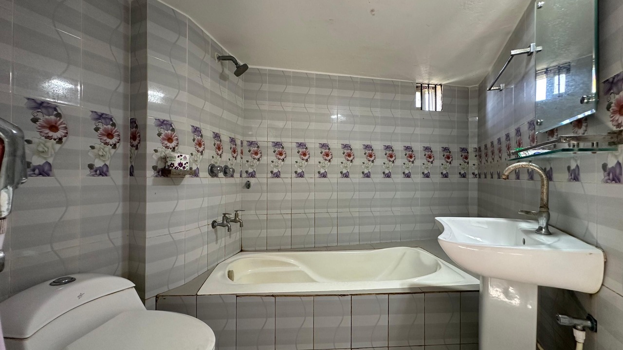 Photo of Bathroom in Latachapli