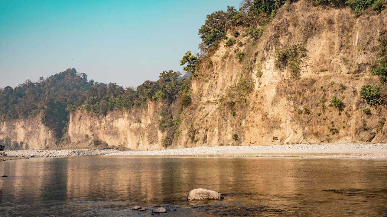 Photo of Others in Garjia
