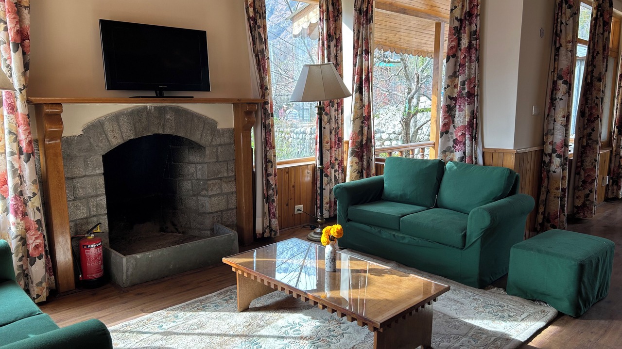 Photo of Livingroom in Manali