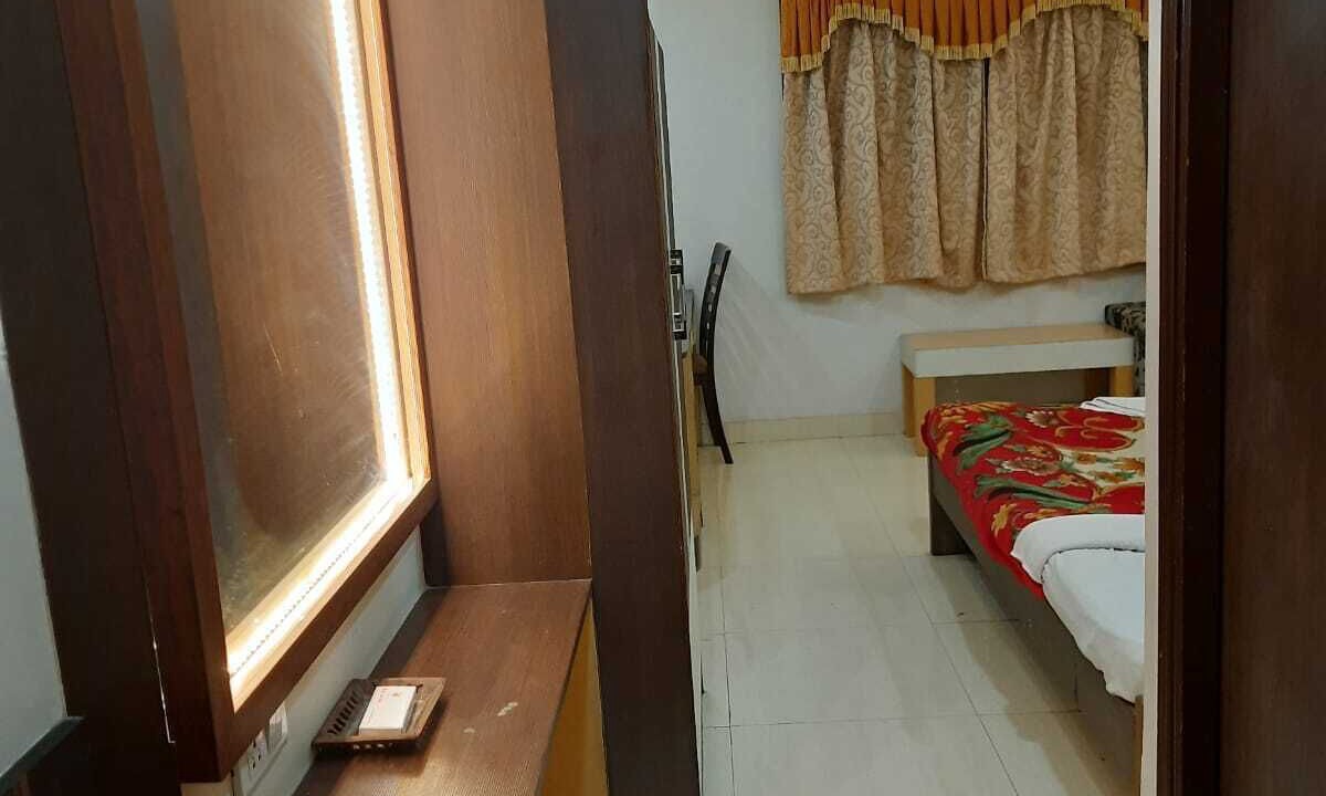 Photo of Bedroom in Berhampore