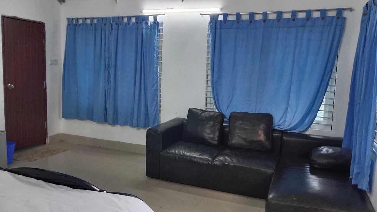 Photo of Bedroom in Saint Martin's Island