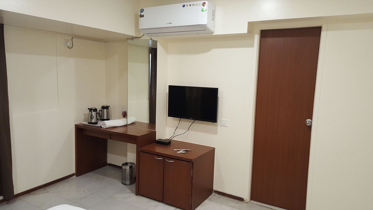 Photo of Bedroom in Koregaon Park