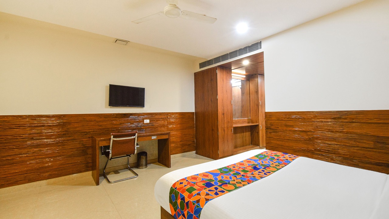 Photo of Bedroom in Miyapur