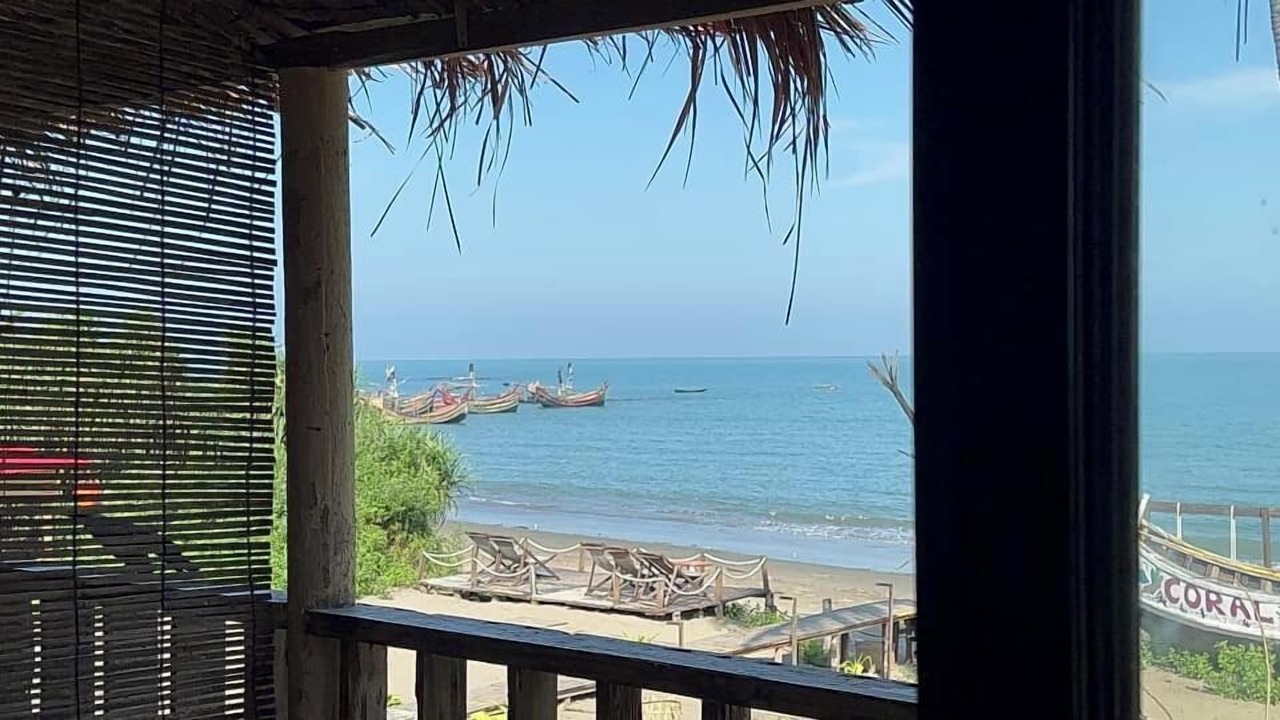 Photo of Patio Balcony in Saint Martin's Island