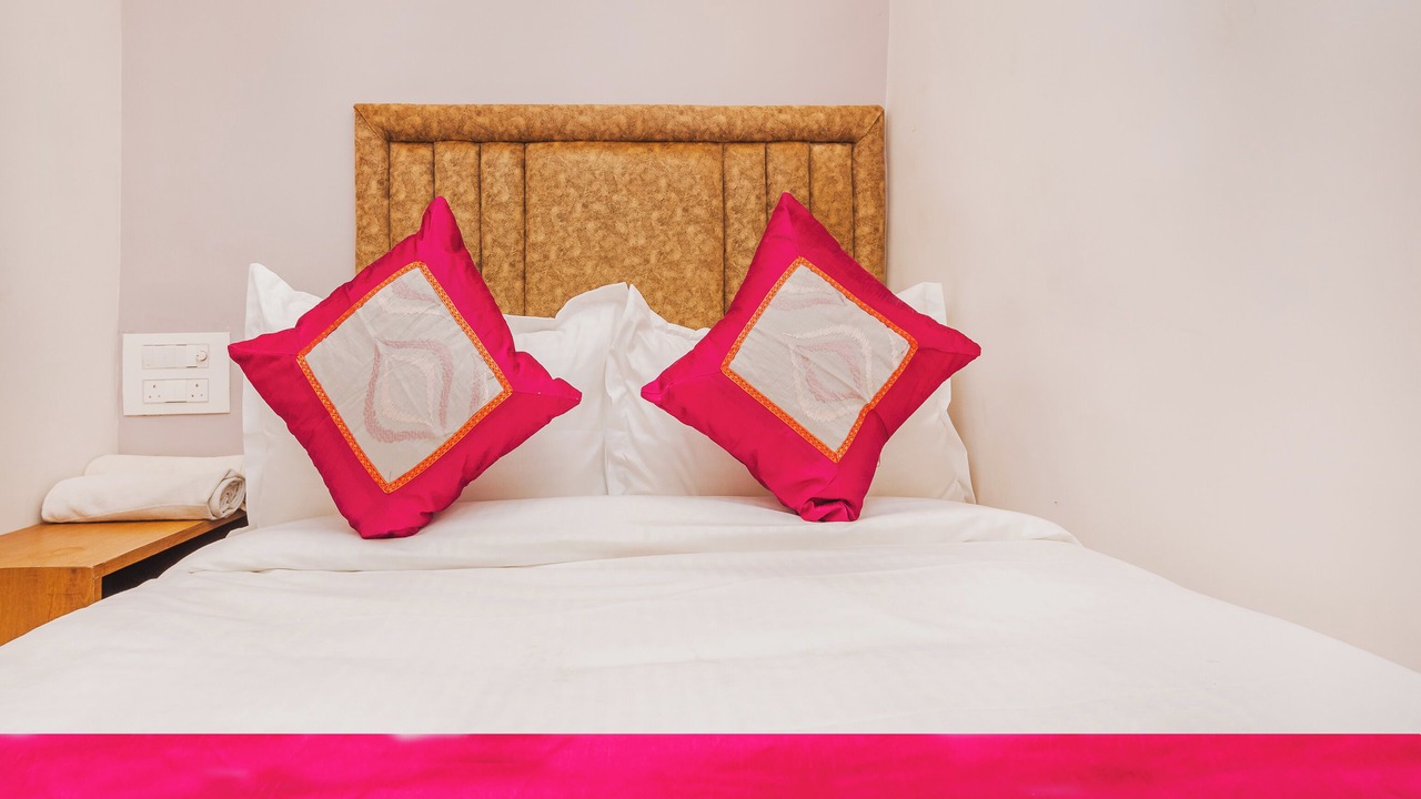 Photo of Bedroom in Marol