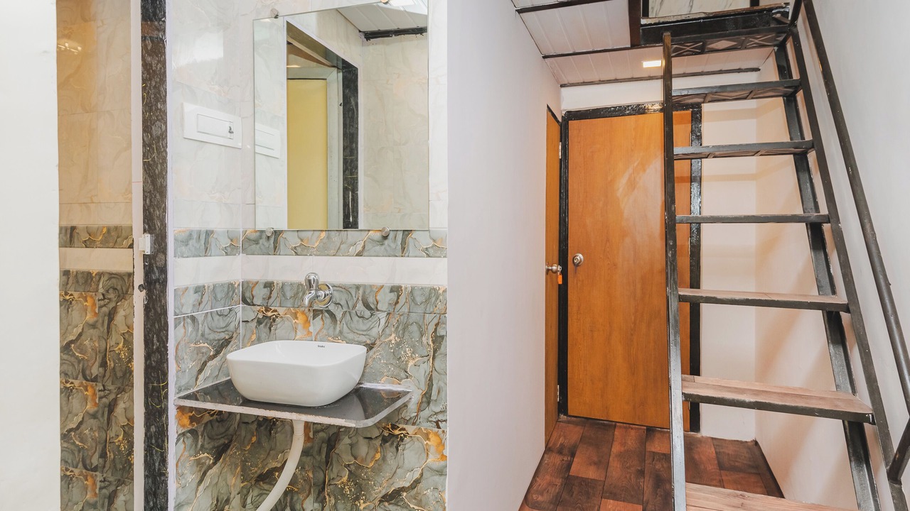Photo of Bathroom in Marol