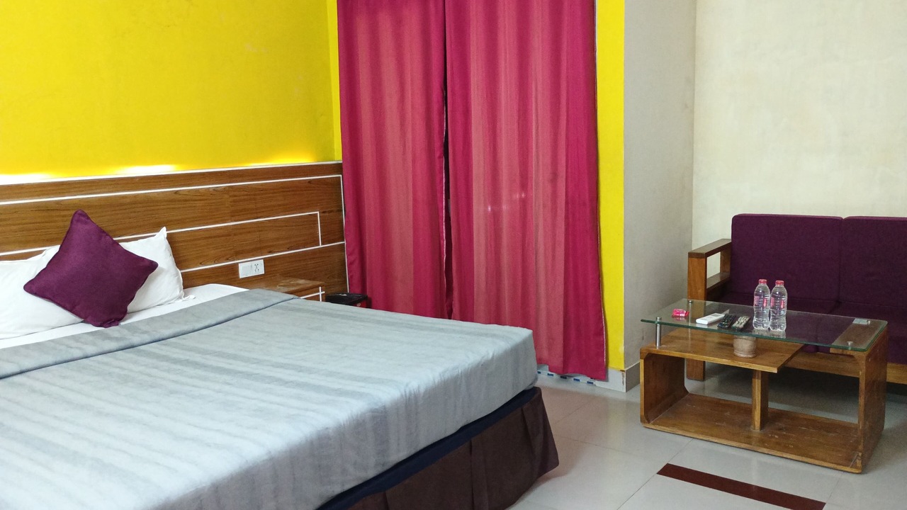 Photo of Bedroom in Latachapli