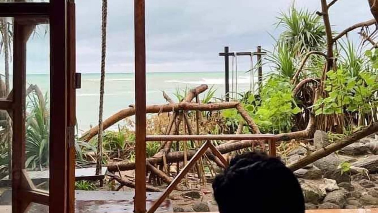 Photo of Others in Saint Martin's Island