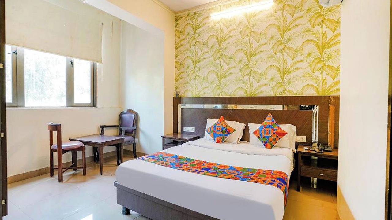 Photo of Bedroom in Central Pune